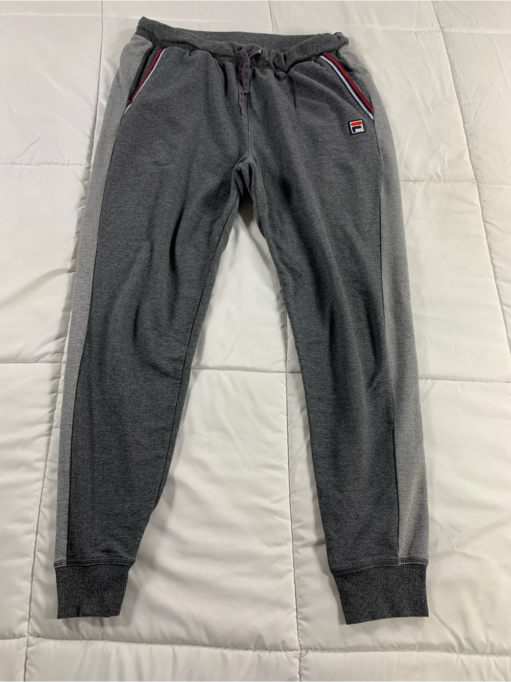 Preloved FILA joggers size L